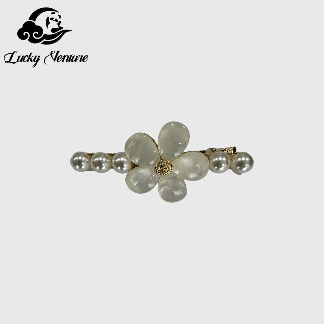 Bangs hair clip flower style